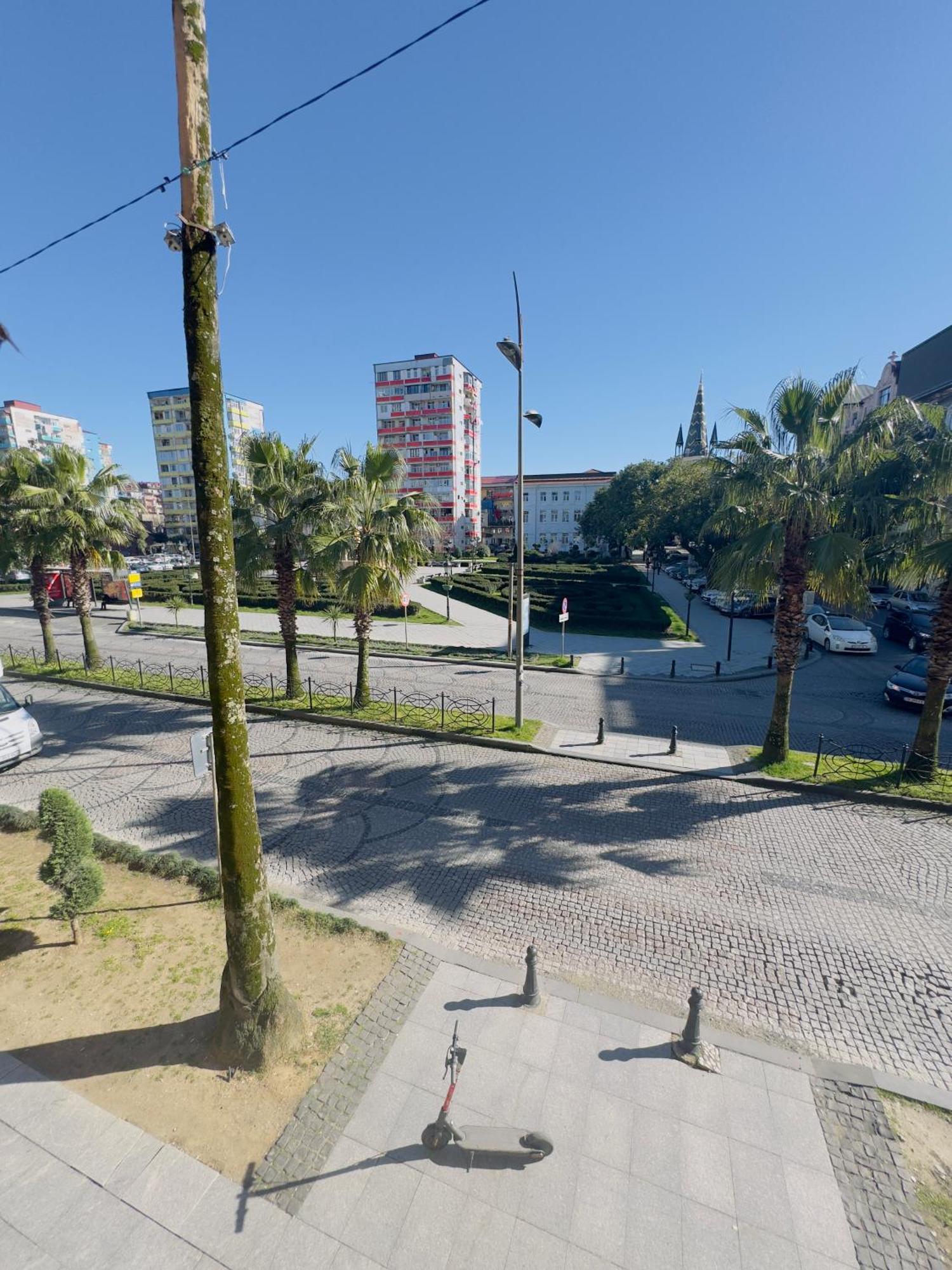 Apartamento Casa Neptun In Old Batumi Exterior foto