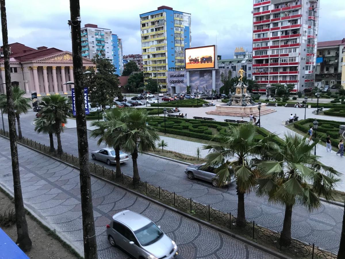 Apartamento Casa Neptun In Old Batumi Exterior foto